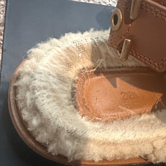 Zara Cream Shearling Strap Sandals - Picture 13 of 14